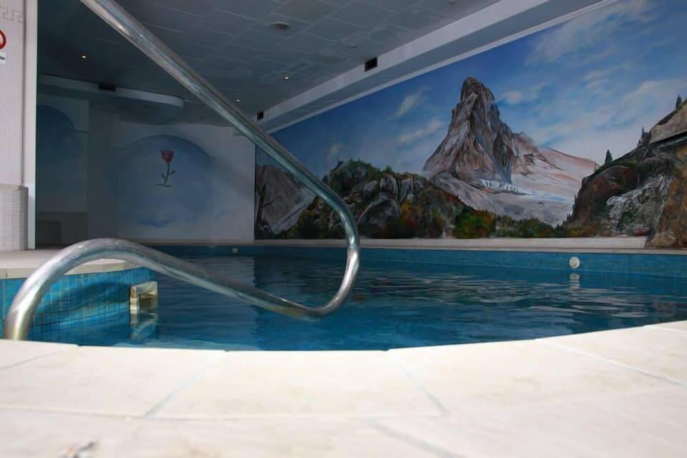 Hotel Walliserhof Tasch